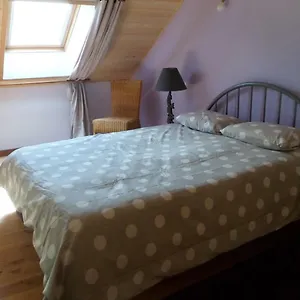  Hébergement de vacances La Ptite Maison D'isa